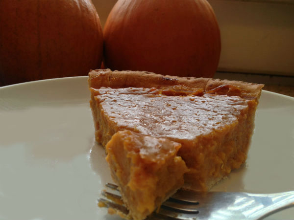 Clean Eating Pumpkin Pie and Pie Crust