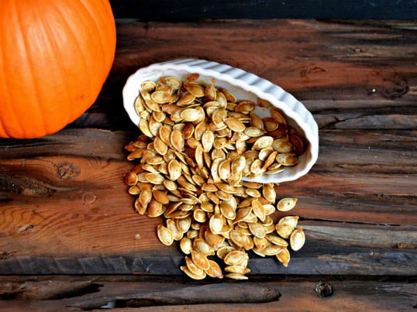 Toasted Punpkin Seeds So simple and delish